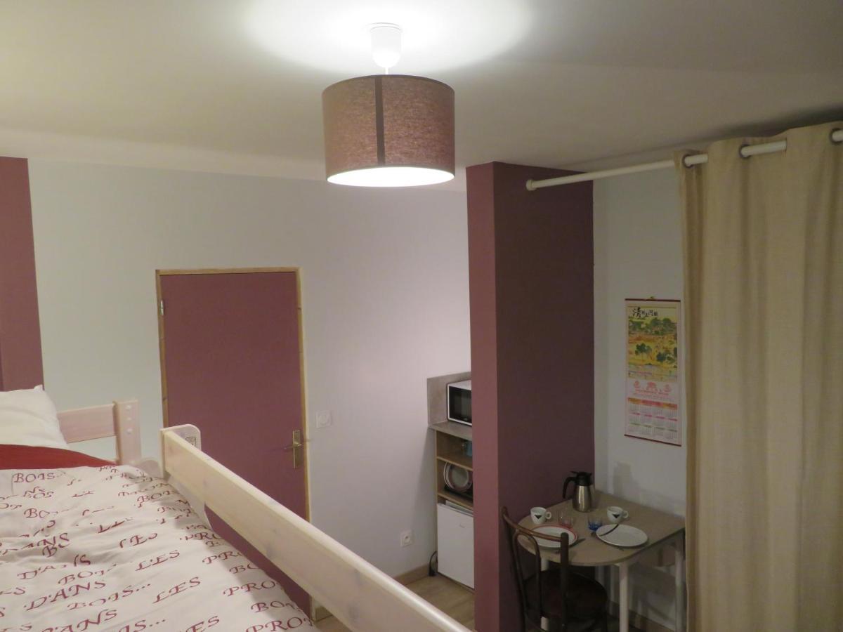 Les Chambres Studios De Pleslin-Foucher ภายนอก รูปภาพ