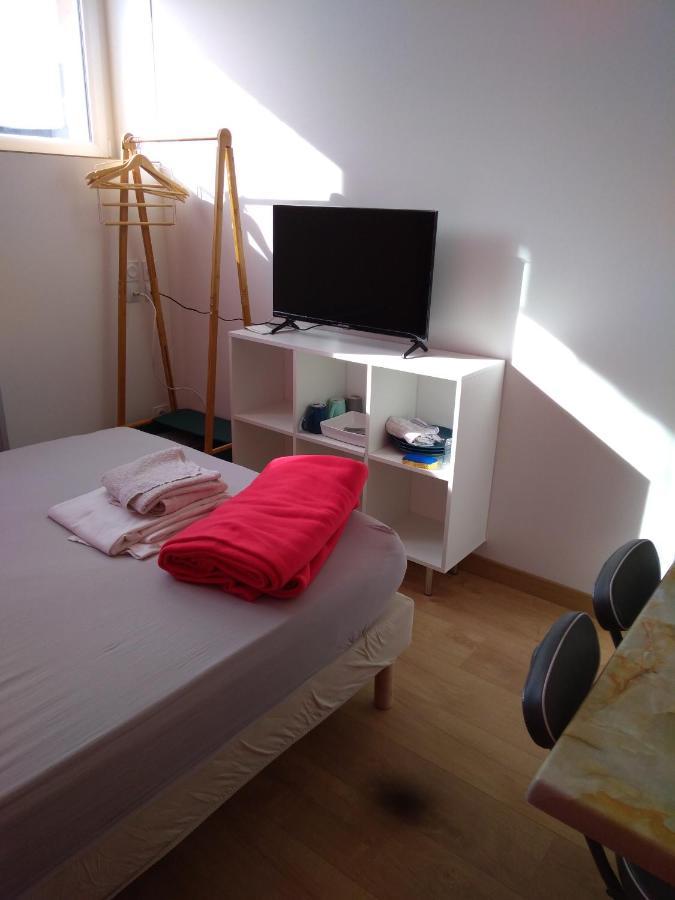Les Chambres Studios De Pleslin-Foucher ภายนอก รูปภาพ
