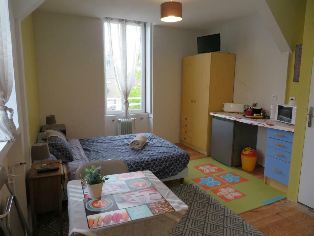 Les Chambres Studios De Pleslin-Foucher ภายนอก รูปภาพ
