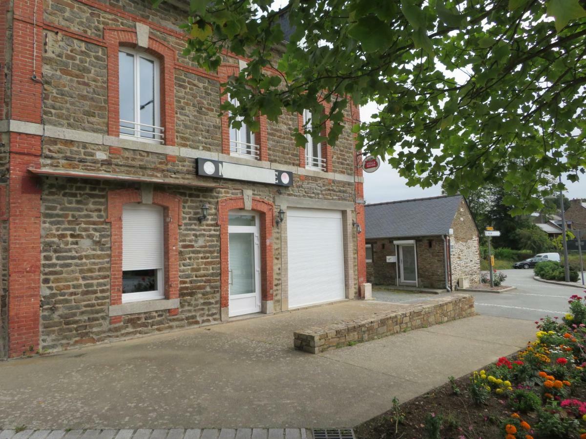 Les Chambres Studios De Pleslin-Foucher ภายนอก รูปภาพ